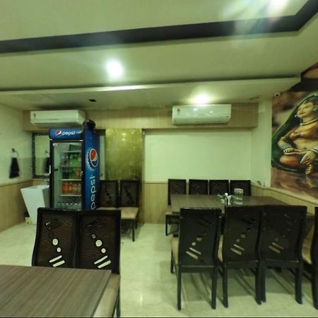 Hotel Kingsway Аджмер Екстериор снимка